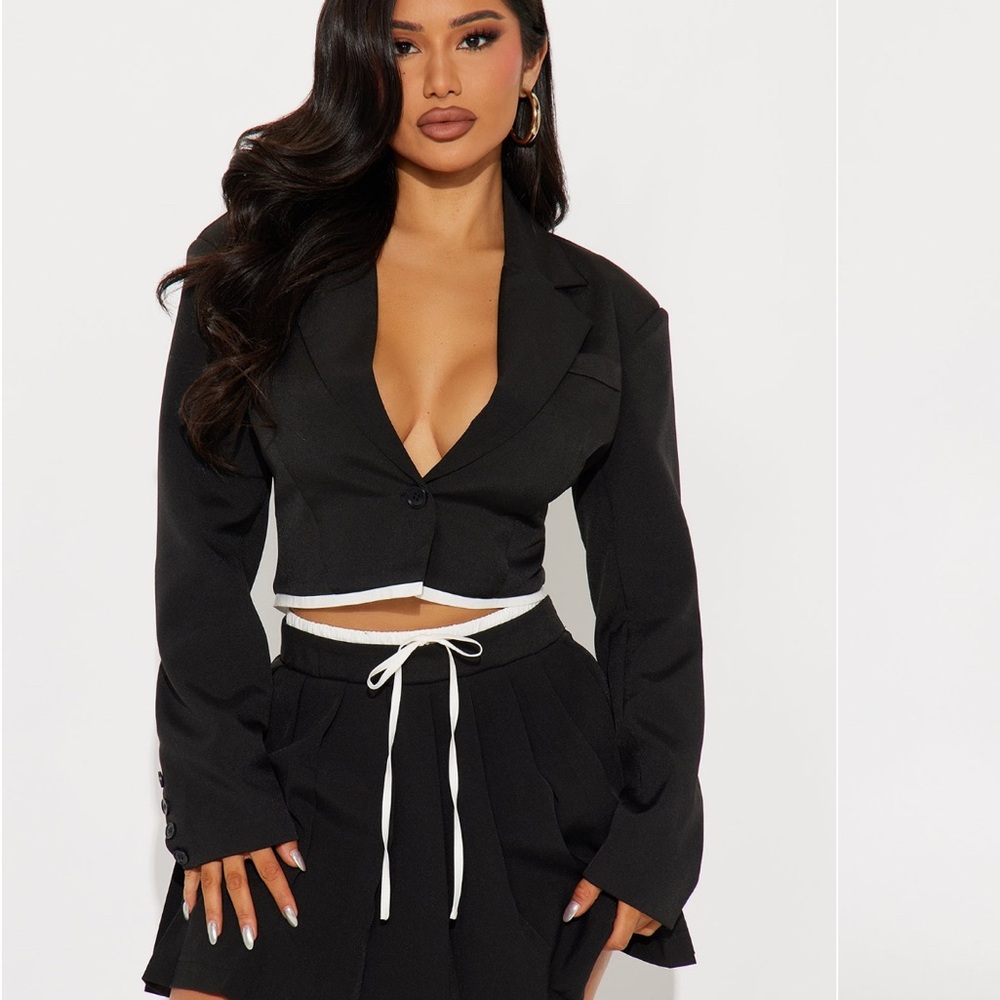 Elegant Black Skirt Set